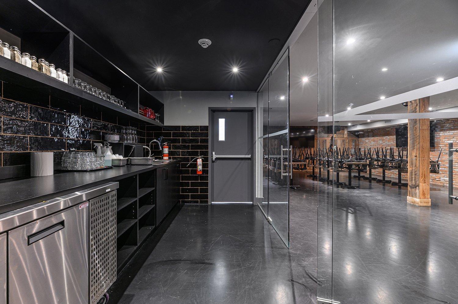 









86


Av. de la Gare

,
Saint-Sauveur,




QC
J0R1R6

