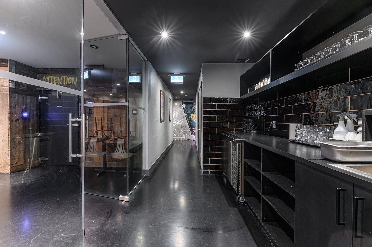 









86


Av. de la Gare

,
Saint-Sauveur,




QC
J0R1R6

