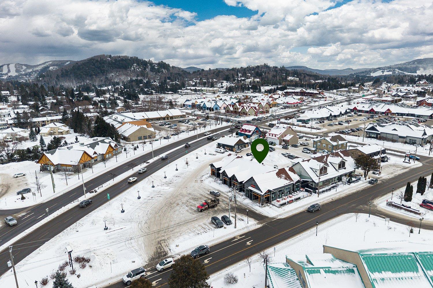 









86


Av. de la Gare

,
Saint-Sauveur,




QC
J0R1R6

