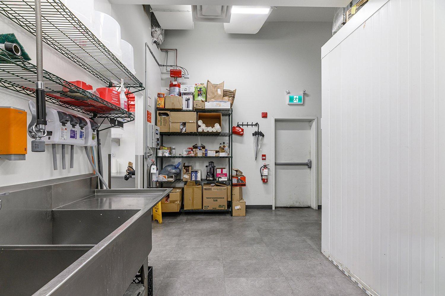 









86


Av. de la Gare

,
Saint-Sauveur,




QC
J0R1R6

