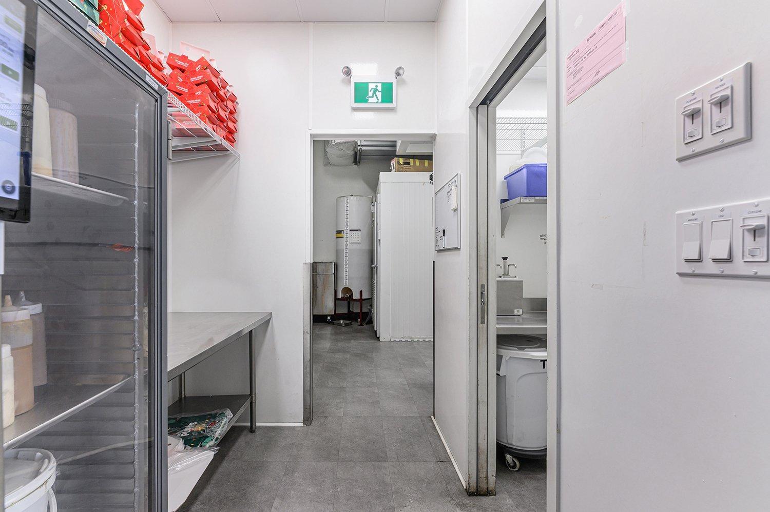 









86


Av. de la Gare

,
Saint-Sauveur,




QC
J0R1R6

