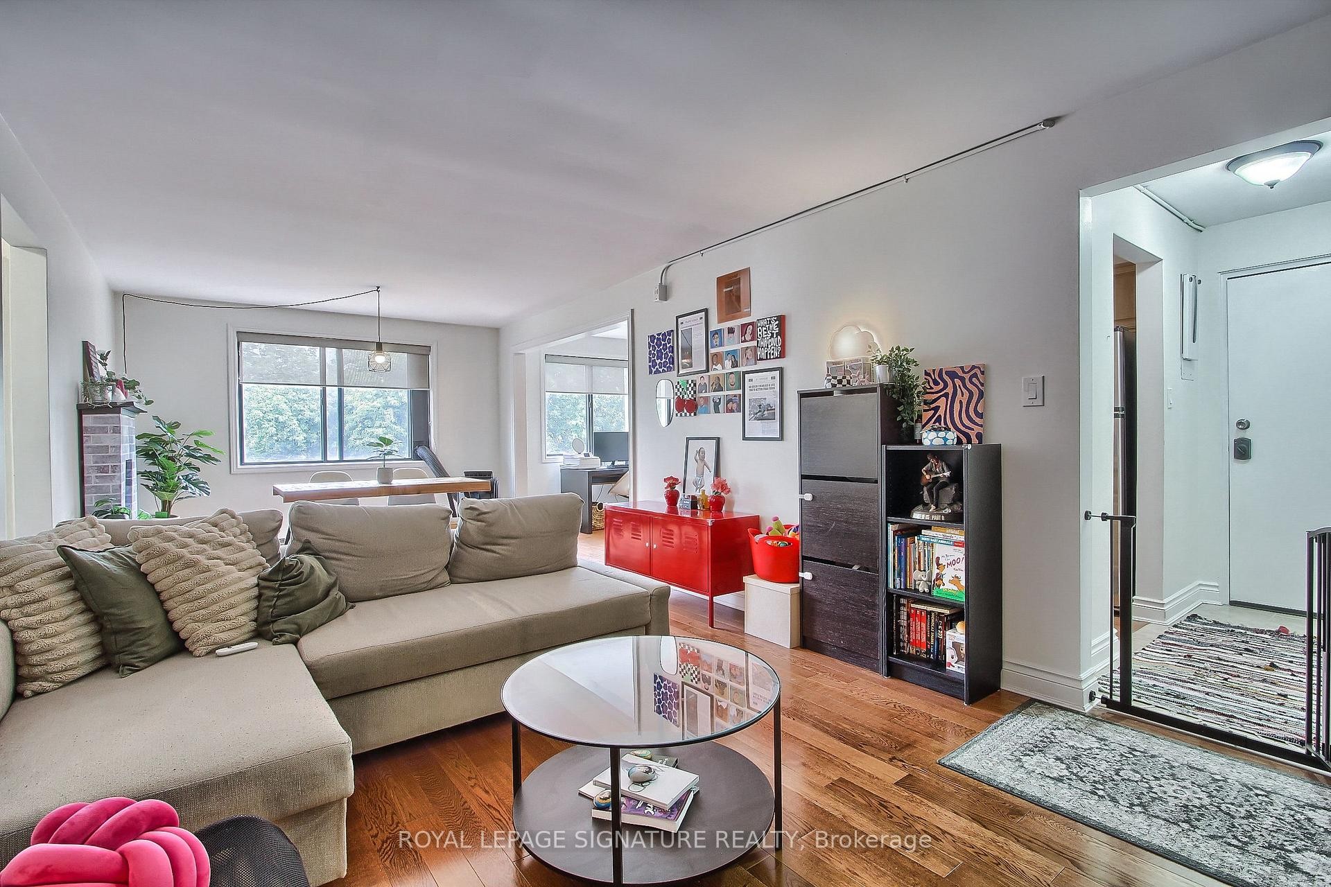 









136


Scanlon

Avenue, 12,
Bradford West Gwillimbury,




ON
L3Z 1G6

