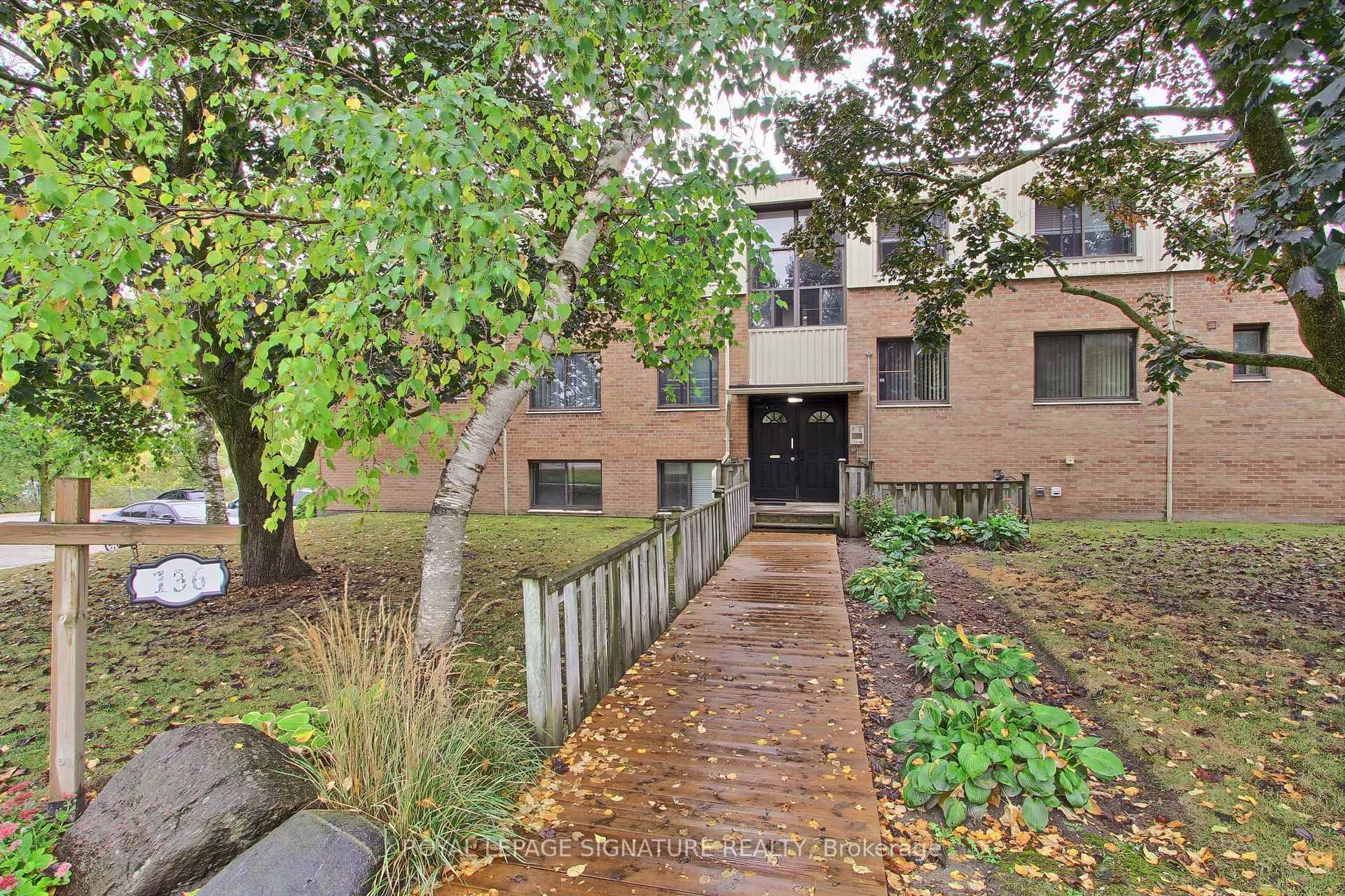 









136


Scanlon

Avenue, 12,
Bradford West Gwillimbury,




ON
L3Z 1G6

