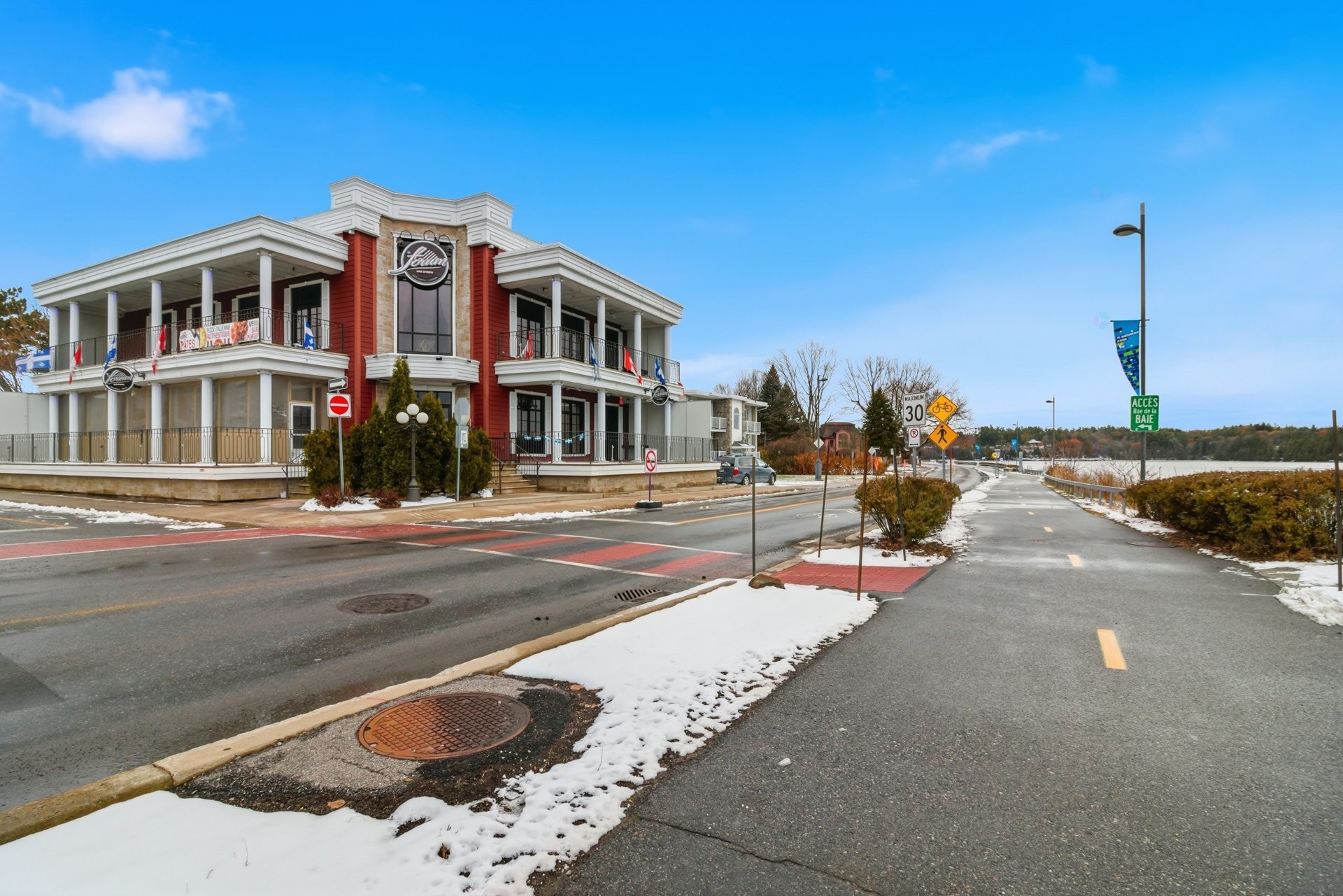 









815


Rue Jacques-Cartier

,
Gatineau (Gatineau),




QC
J8T0H2

