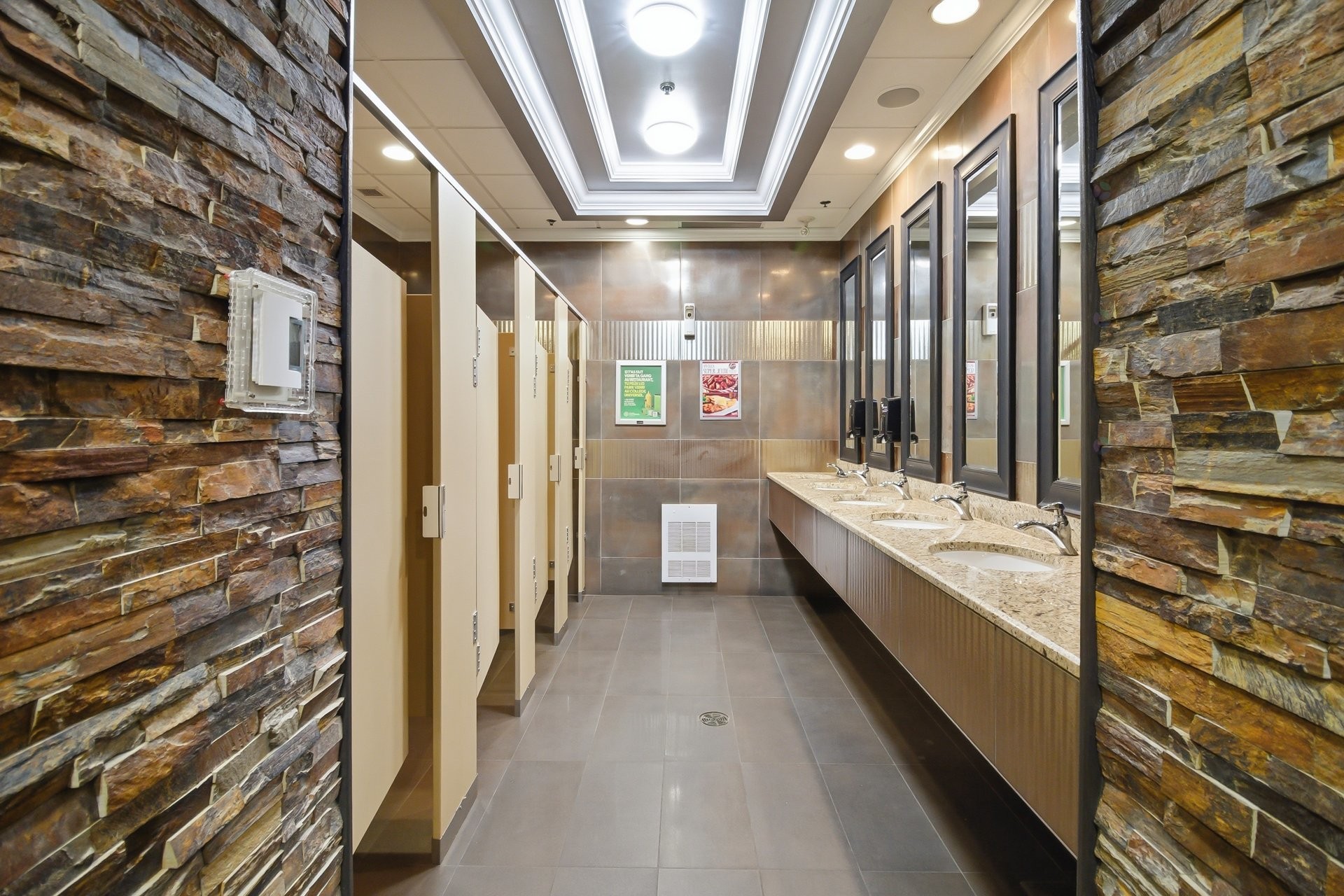 









815


Rue Jacques-Cartier

,
Gatineau (Gatineau),




QC
J8T0H2

