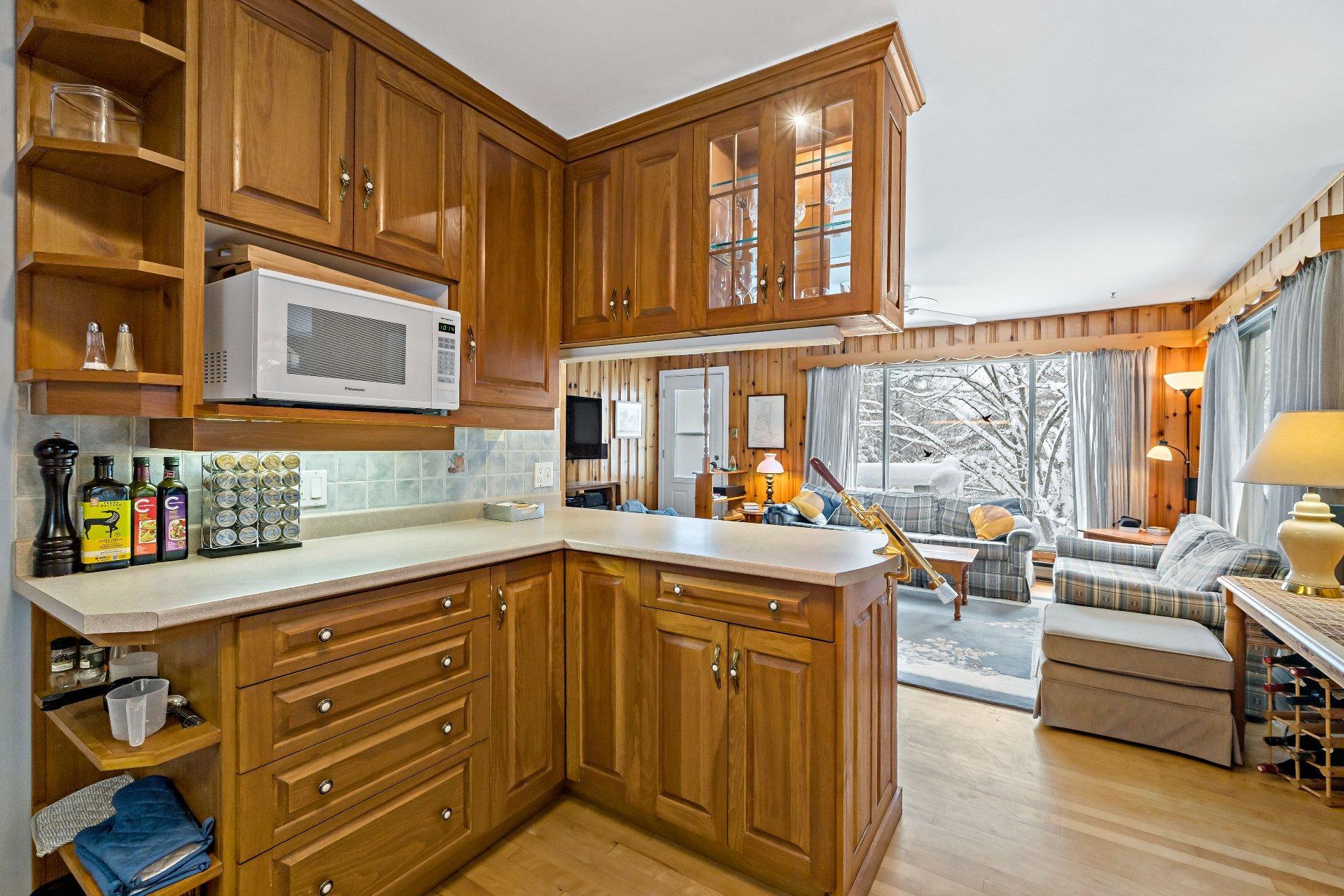 









202


Ch. Brunette

,
Lac-Supérieur,




QC
J0T1P0

