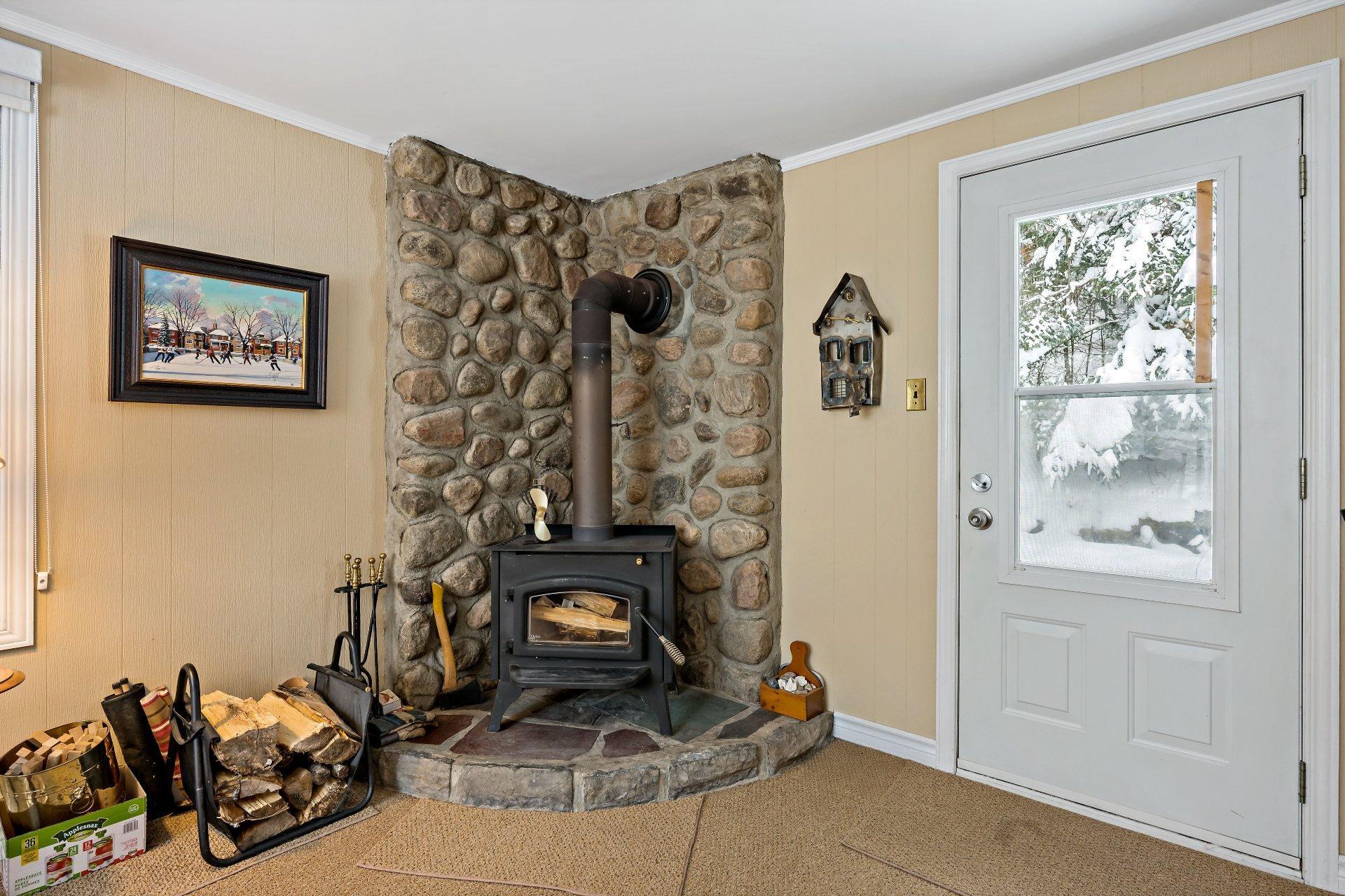 









202


Ch. Brunette

,
Lac-Supérieur,




QC
J0T1P0

