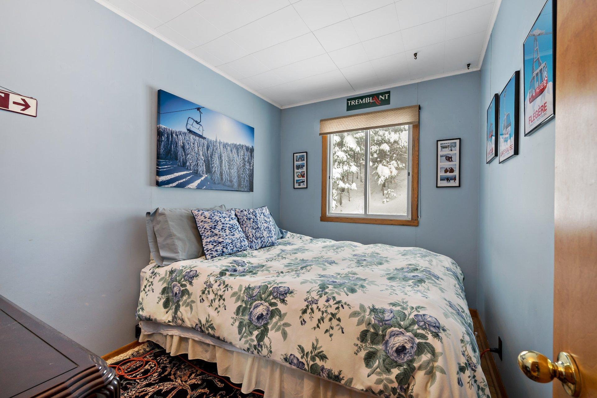 









202


Ch. Brunette

,
Lac-Supérieur,




QC
J0T1P0

