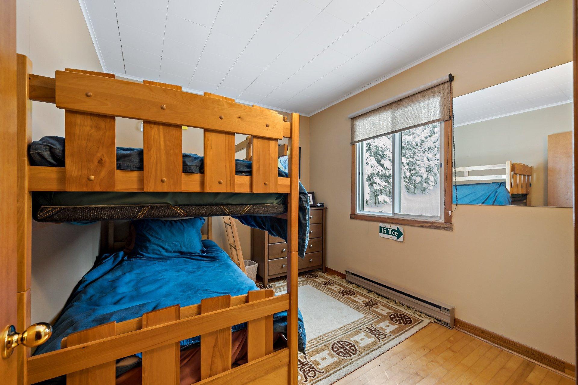 









202


Ch. Brunette

,
Lac-Supérieur,




QC
J0T1P0

