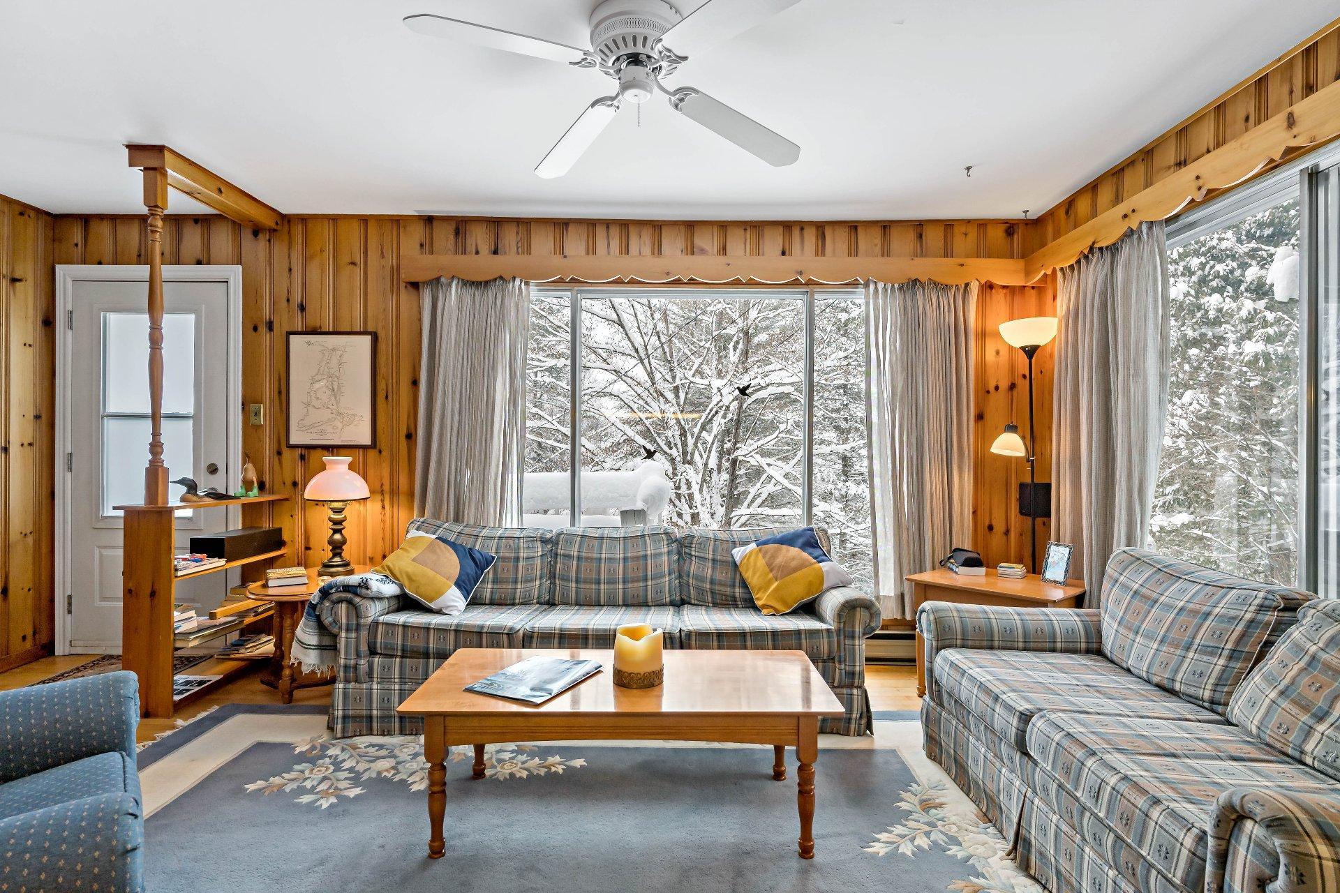 









202


Ch. Brunette

,
Lac-Supérieur,




QC
J0T1P0

