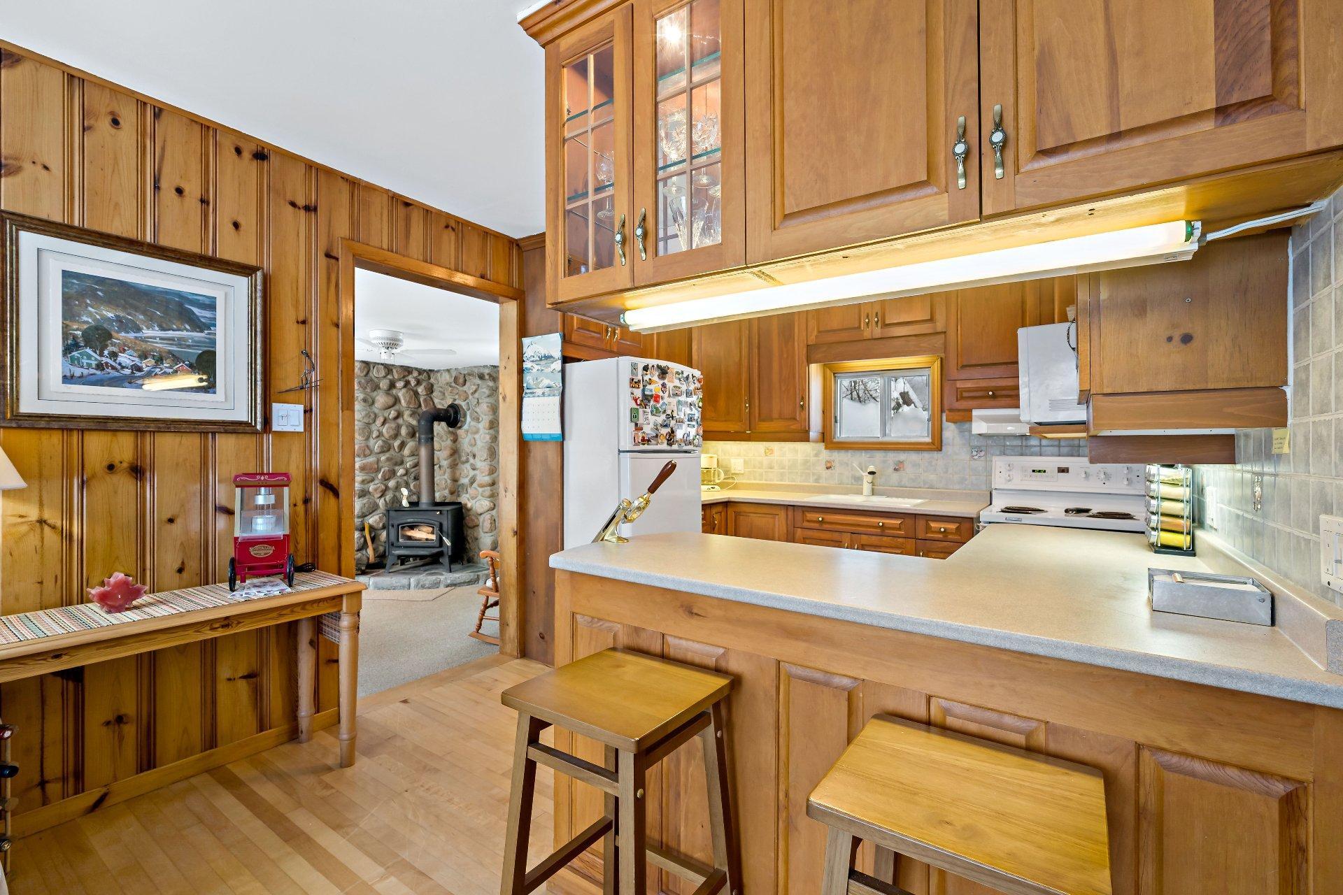 









202


Ch. Brunette

,
Lac-Supérieur,




QC
J0T1P0

