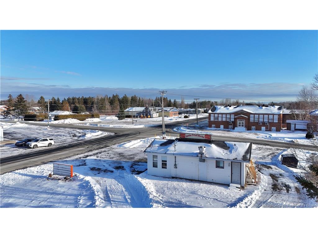 









1805


322

RTE,
Robertville,




NB
E8K 2T6

