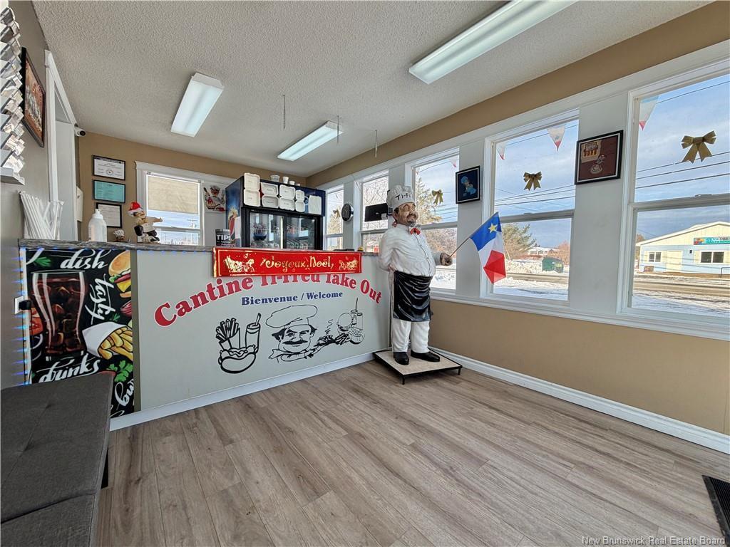 









1805


322

RTE,
Robertville,




NB
E8K 2T6

