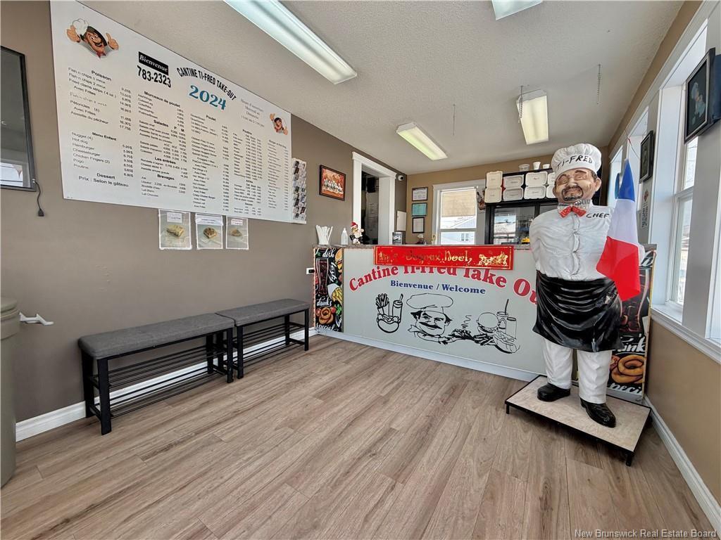 









1805


322

RTE,
Robertville,




NB
E8K 2T6

