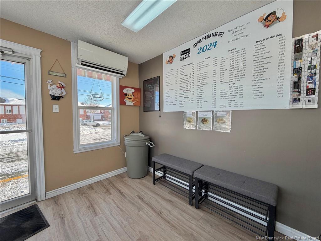 









1805


322

RTE,
Robertville,




NB
E8K 2T6

