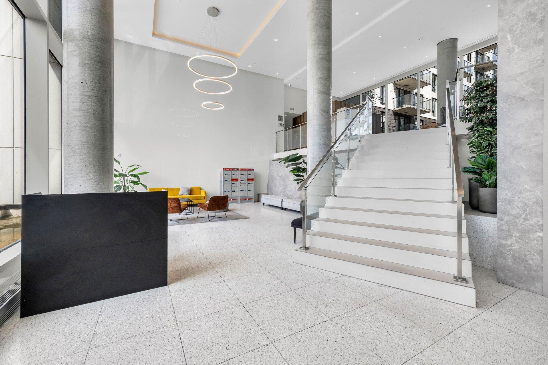 









1400


Rue Ottawa

, 827A,
Montréal (Le Sud-Ouest),




QC
H3C0Y9

