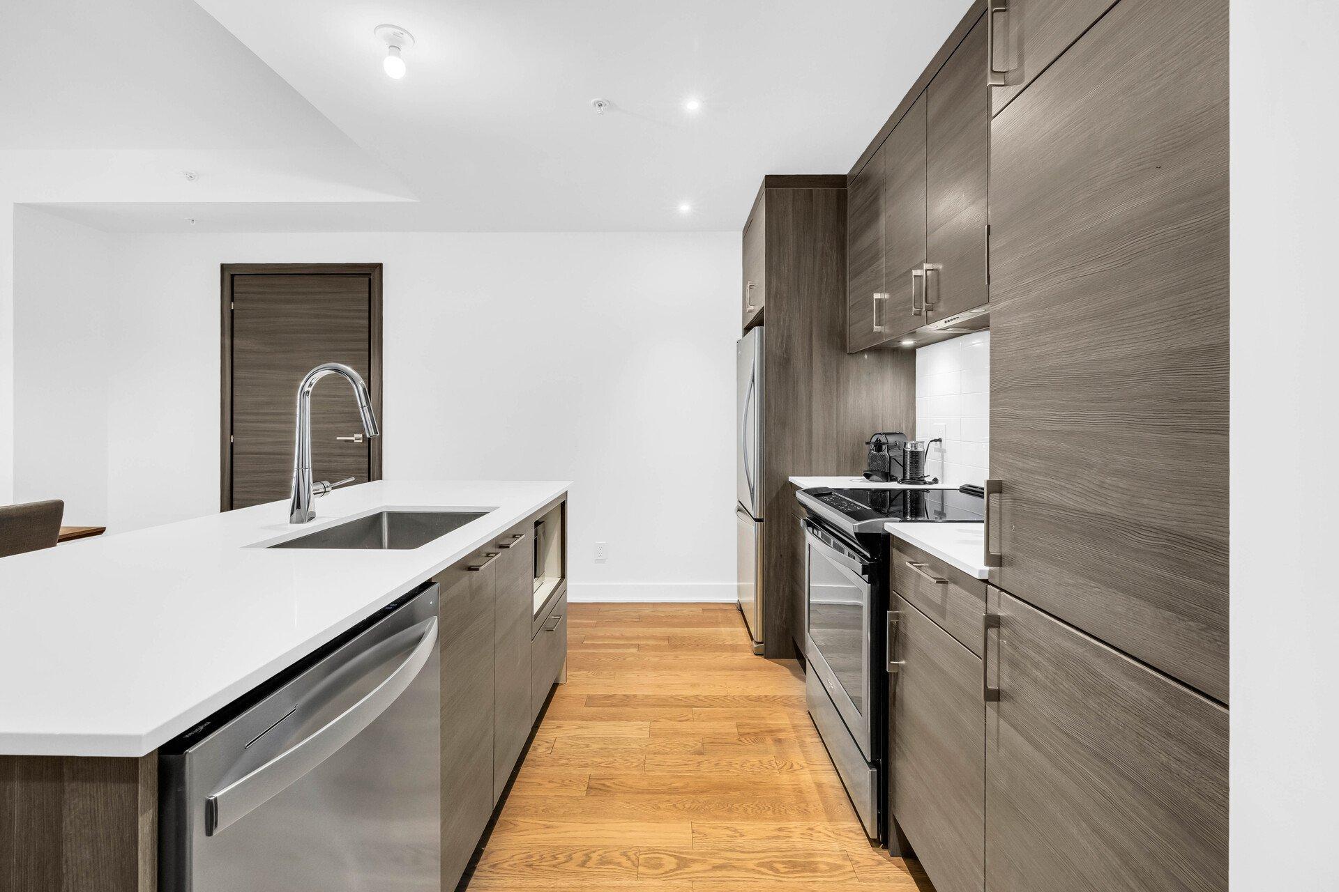 









1400


Rue Ottawa

, 827A,
Montréal (Le Sud-Ouest),




QC
H3C0Y9

