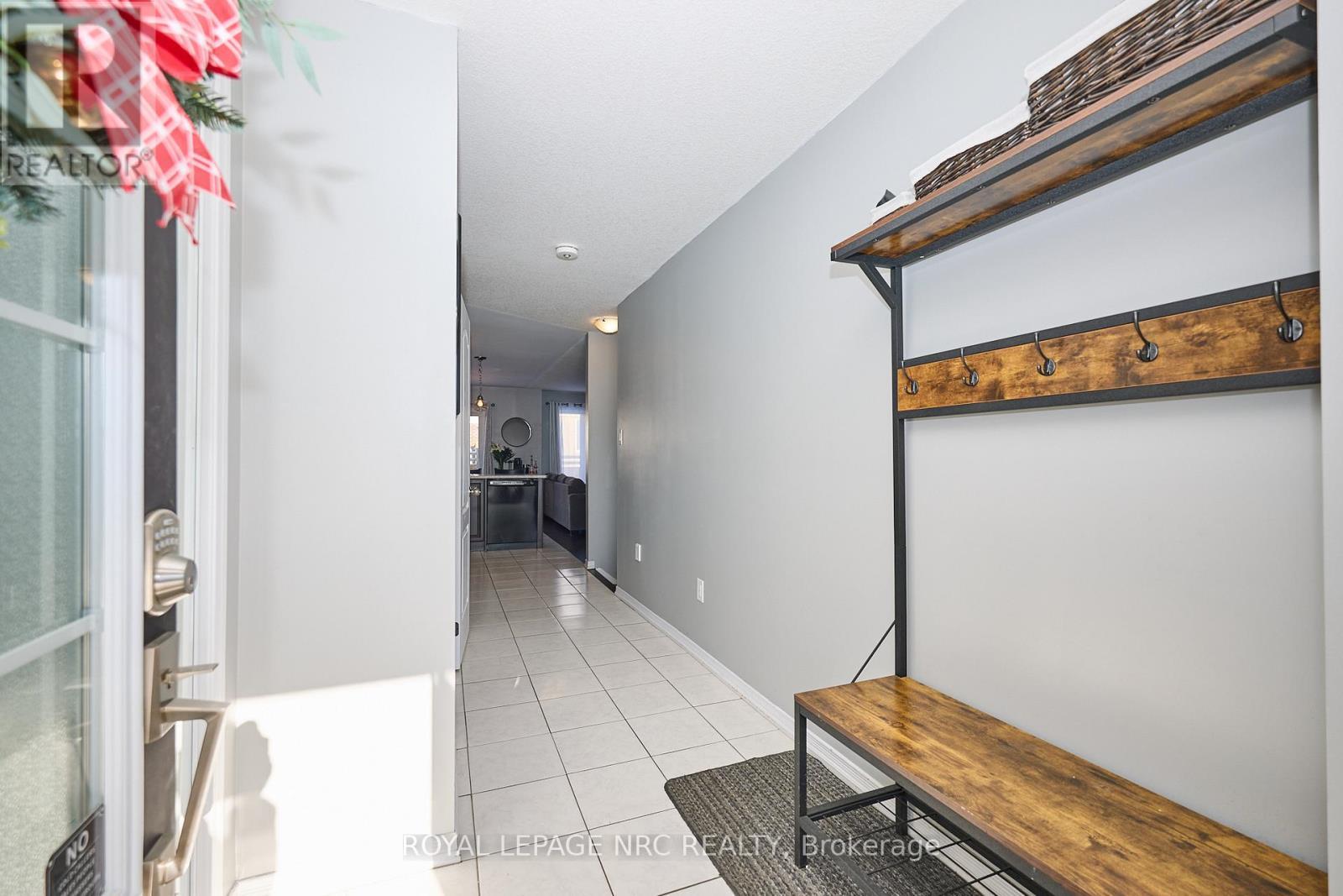 












7759 WHITE PINE CRESCENT

,
Niagara Falls (Brown),




Ontario
L2H0P1

