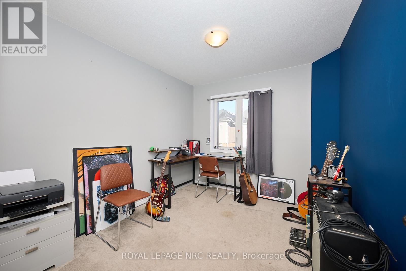 












7759 WHITE PINE CRESCENT

,
Niagara Falls (Brown),




Ontario
L2H0P1

