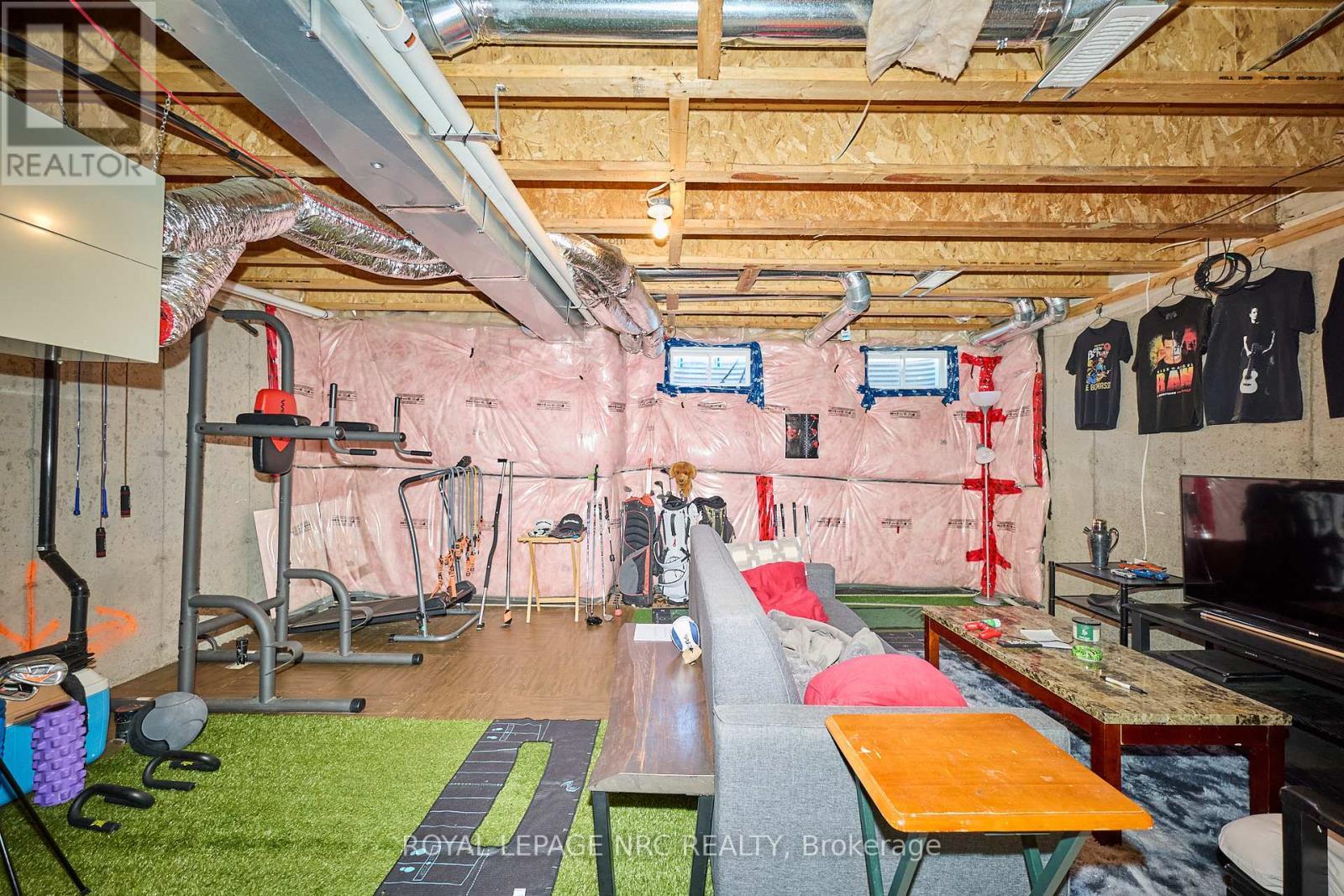 












7759 WHITE PINE CRESCENT

,
Niagara Falls (Brown),




Ontario
L2H0P1

