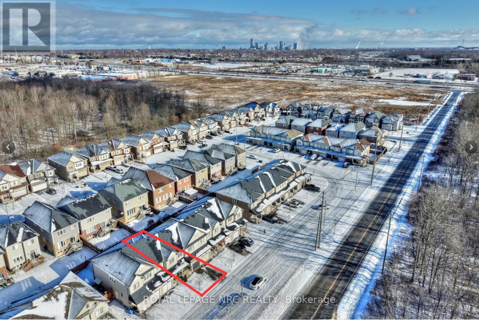 












7759 WHITE PINE CRESCENT

,
Niagara Falls (Brown),




Ontario
L2H0P1

