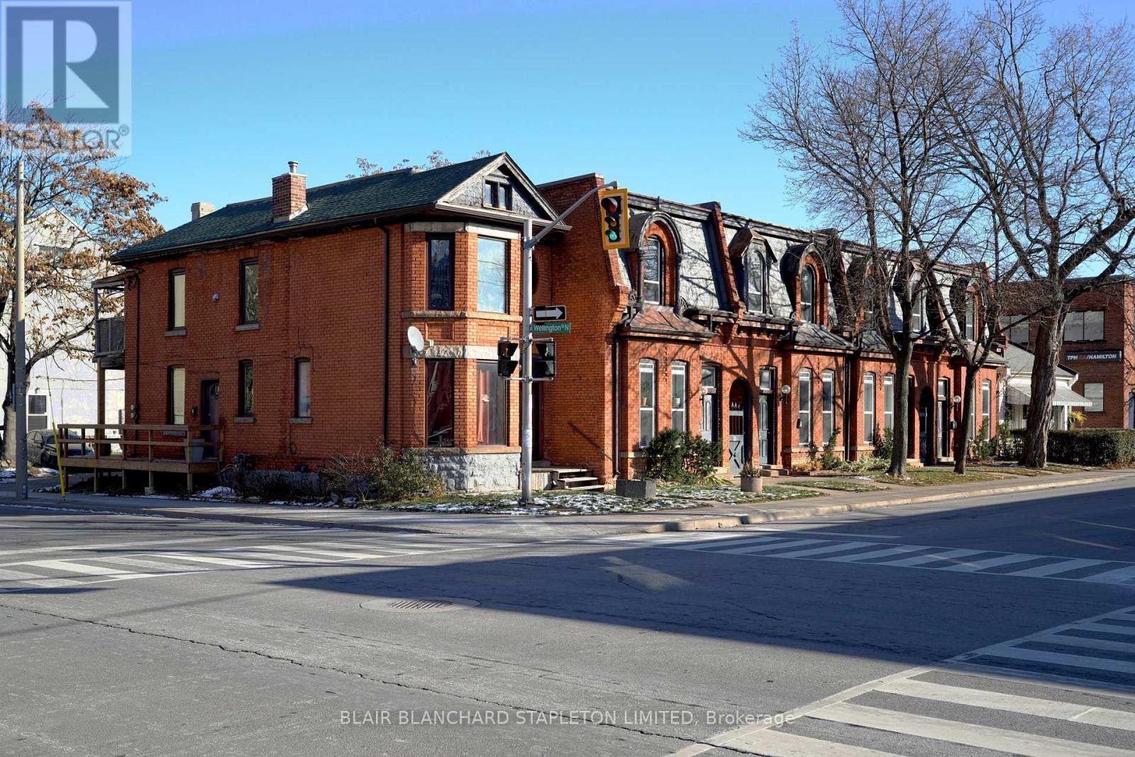 












267-277 KING WILLIAM STREET

,
Hamilton,




Ontario
L8L1N9

