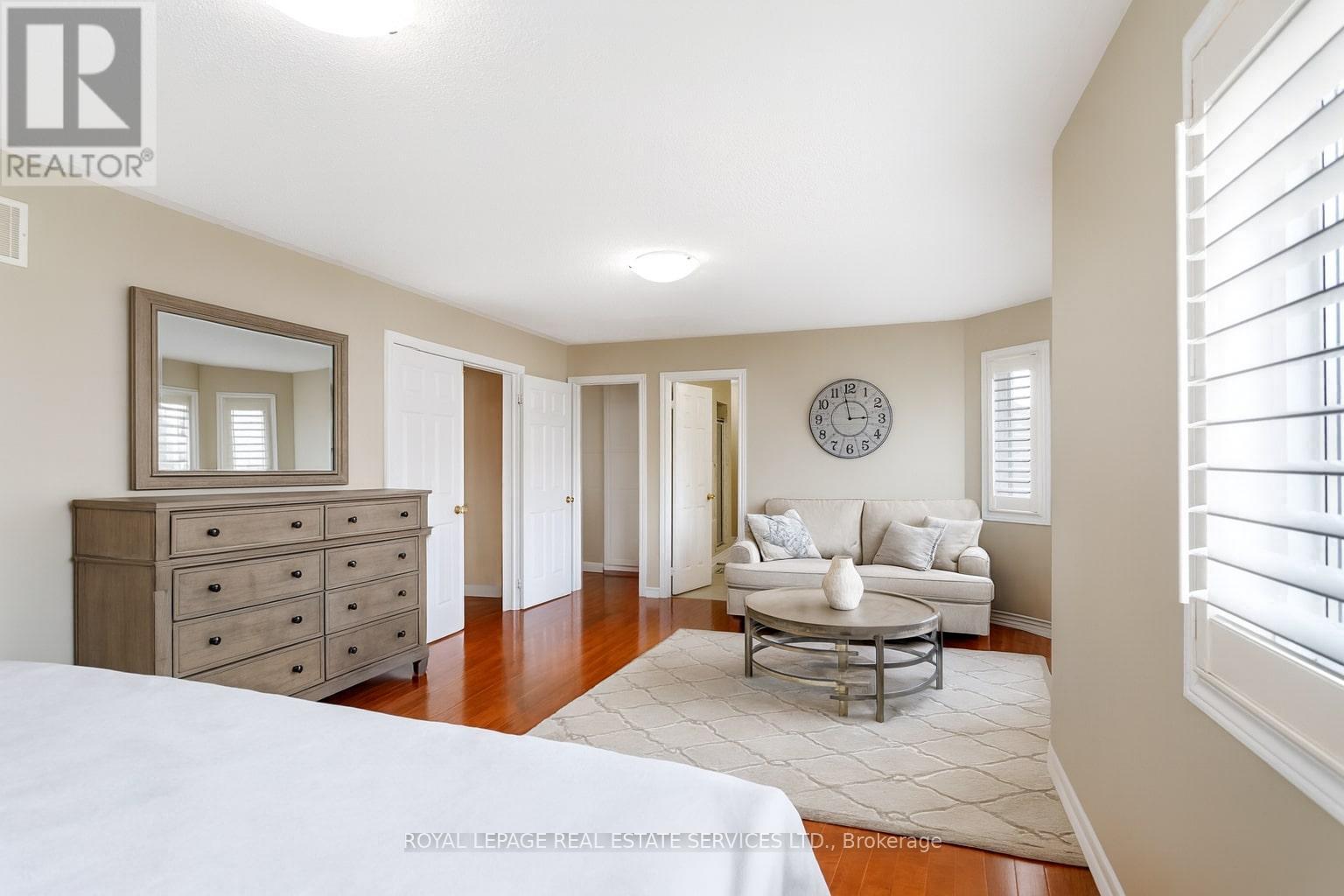 












3137 COUNTESS CRESCENT

,
Mississauga,




Ontario
L5M0E1

