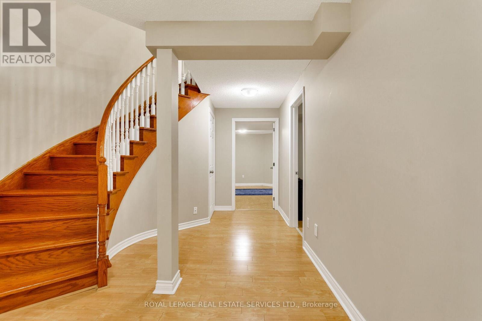 












3137 COUNTESS CRESCENT

,
Mississauga,




Ontario
L5M0E1

