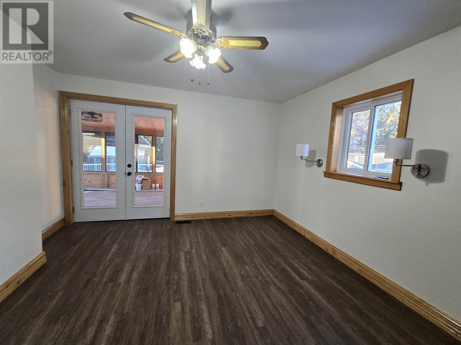 












138 Lakeside AVE

,
Blind River,




Ontario
P0R1B0

