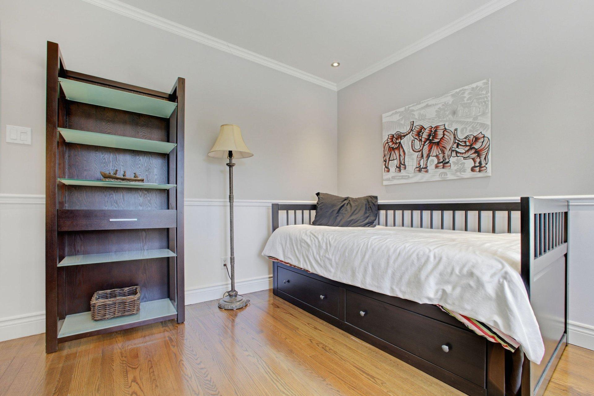 









16


Rue de Biscaye

,
Gatineau (Aylmer),




QC
J9J1C4

