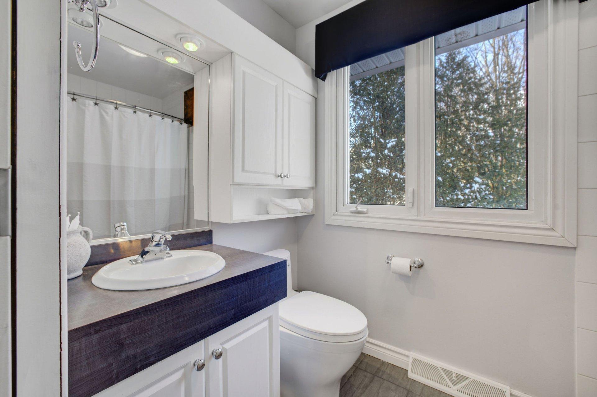 









16


Rue de Biscaye

,
Gatineau (Aylmer),




QC
J9J1C4

