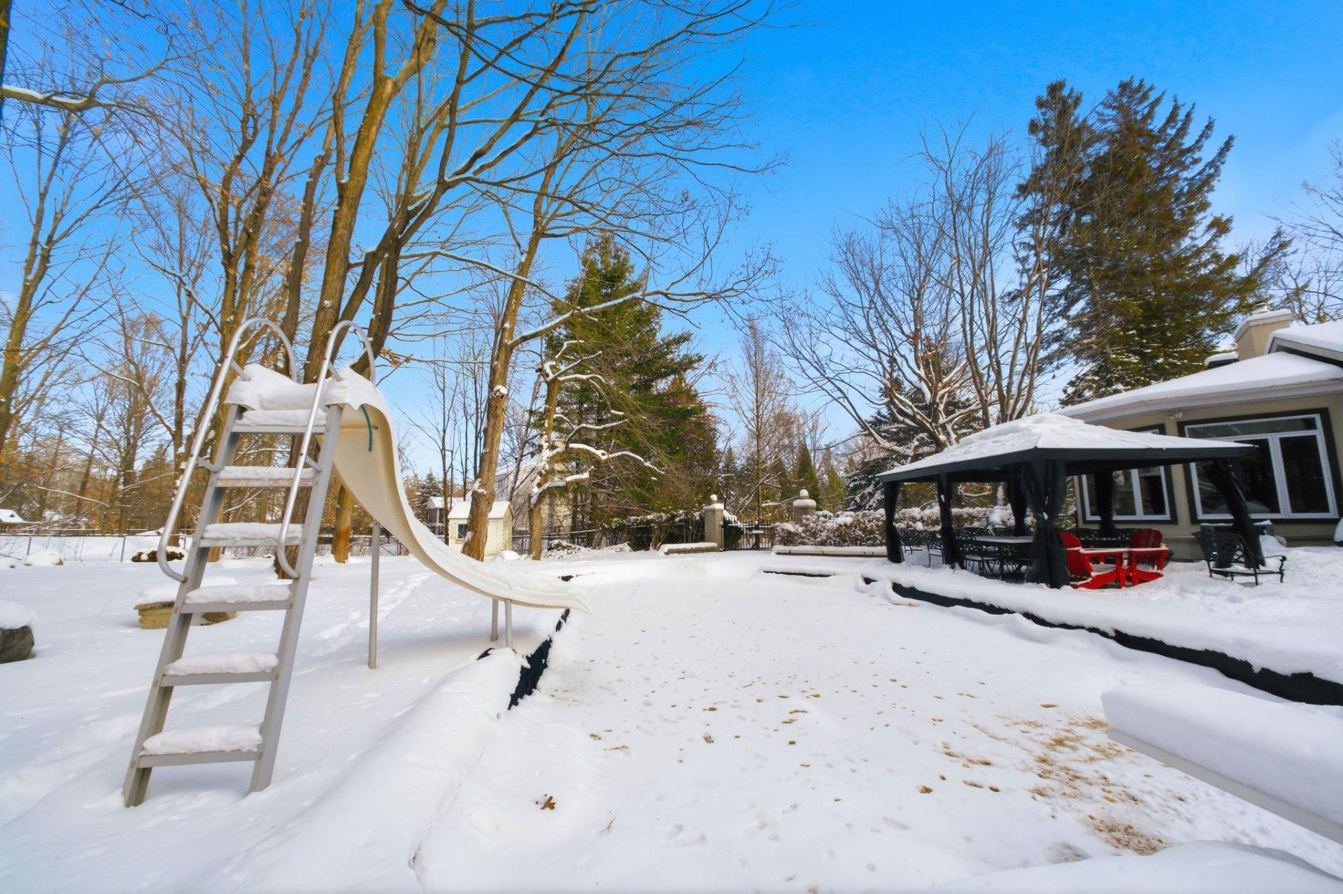 









16


Rue de Biscaye

,
Gatineau (Aylmer),




QC
J9J1C4

