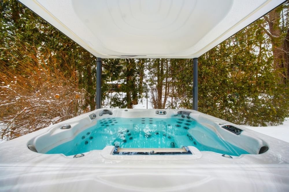 









16


Rue de Biscaye

,
Gatineau (Aylmer),




QC
J9J1C4

