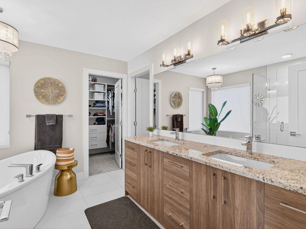 









2578


Crown Crest

Place,
West Kelowna,




BC
V4T 3M6

