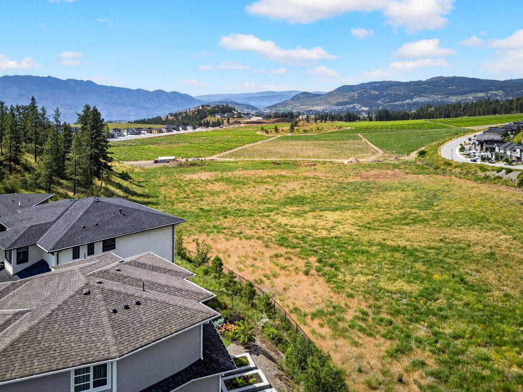 









2578


Crown Crest

Place,
West Kelowna,




BC
V4T 3M6

