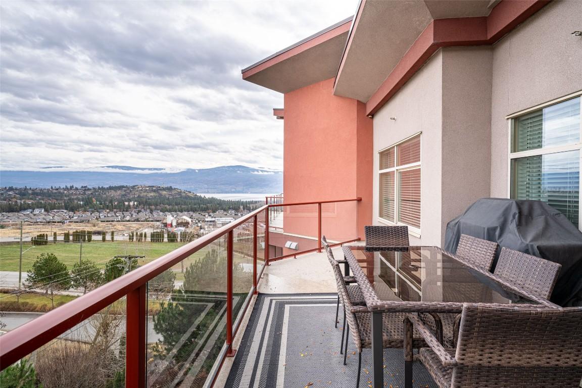 









3205


Skyview

Lane, 405



BC
V4T 1S4

