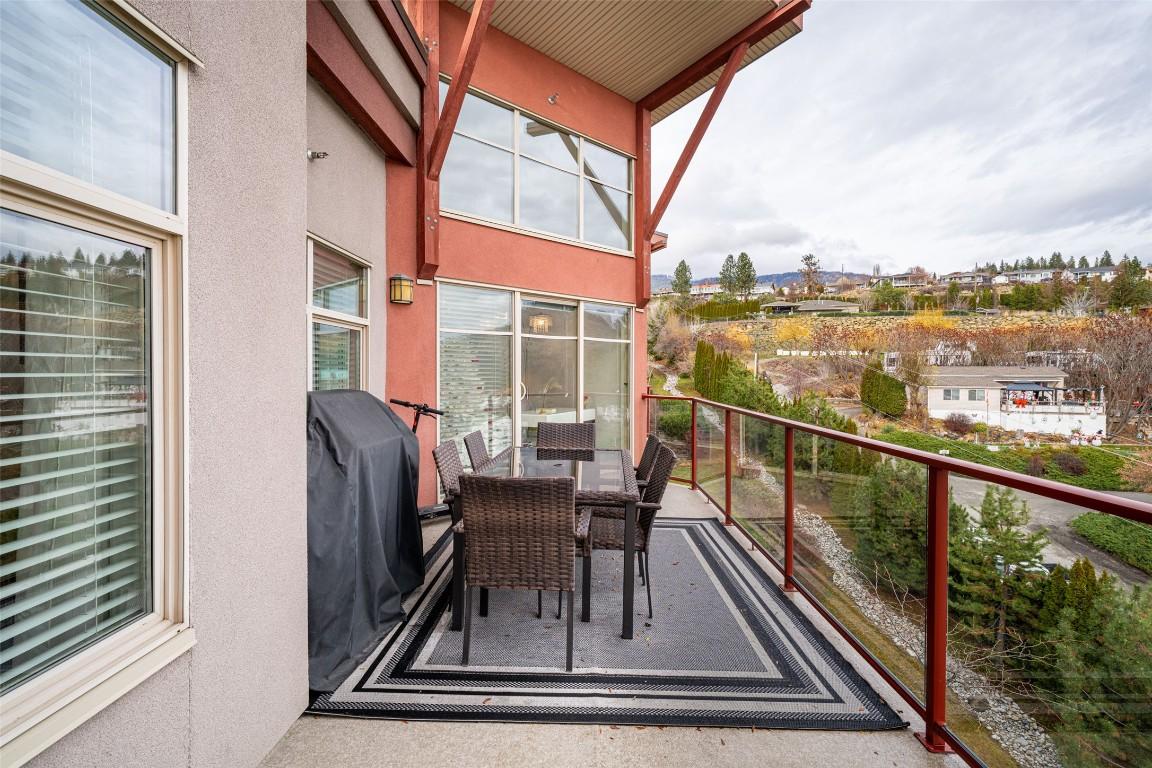 









3205


Skyview

Lane, 405



BC
V4T 1S4

