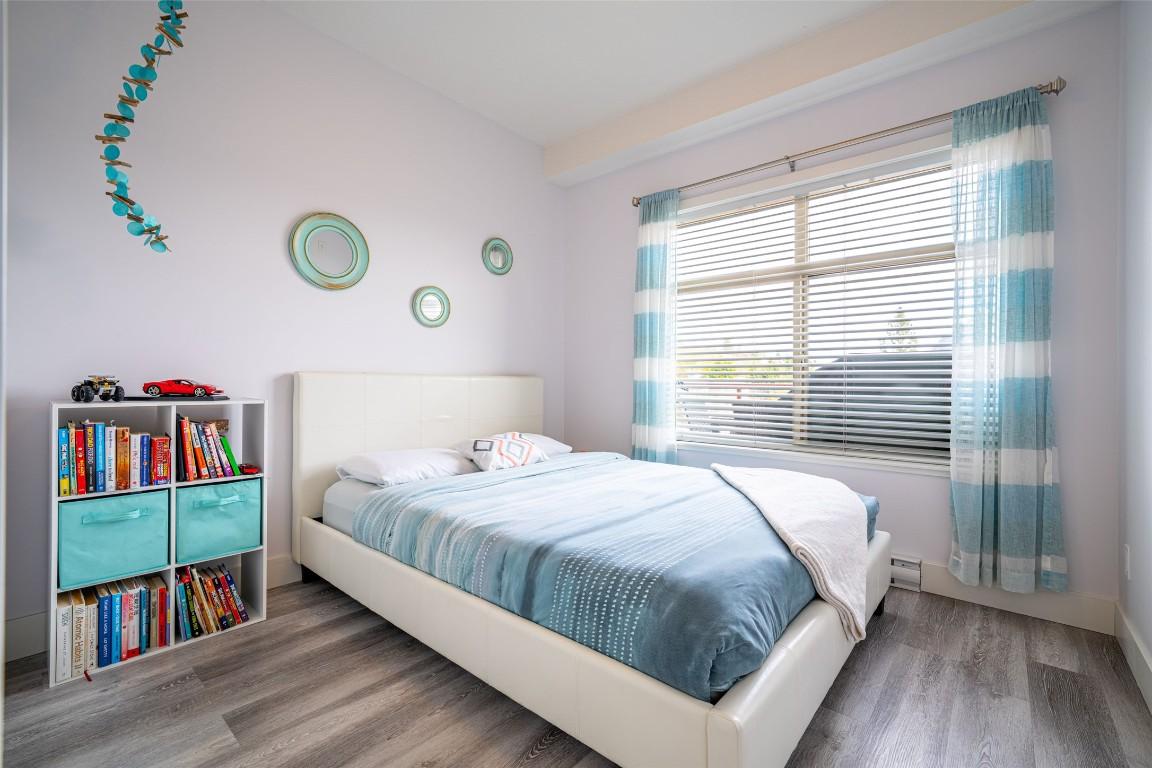 









3205


Skyview

Lane, 405



BC
V4T 1S4

