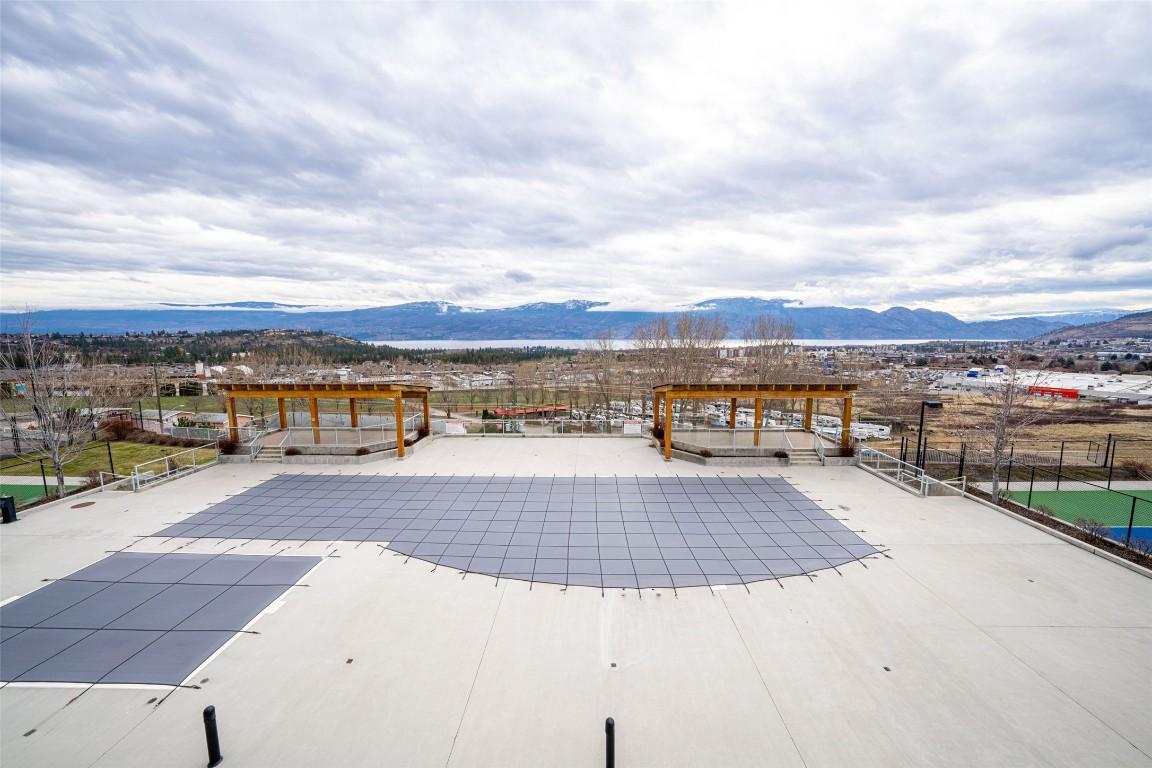 









3205


Skyview

Lane, 405



BC
V4T 1S4

