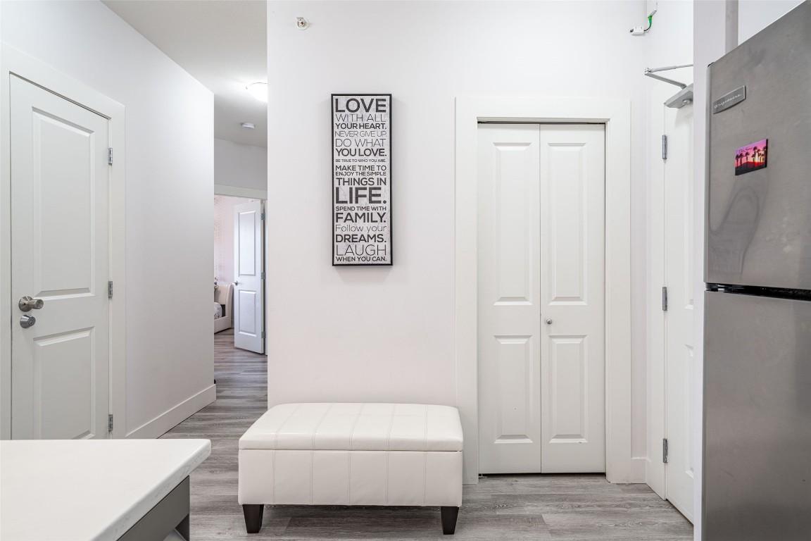 









3205


Skyview

Lane, 405



BC
V4T 1S4

