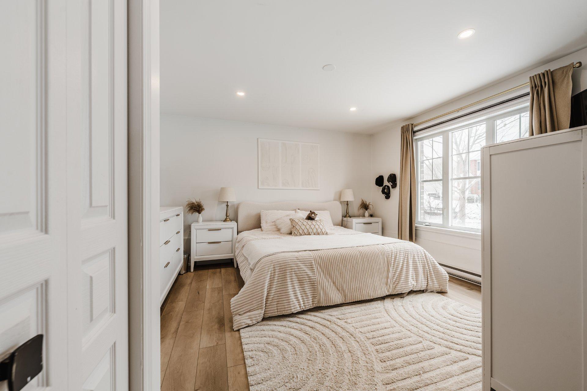 









116


Rue Rémi-Dansereau

,
Beloeil,




QC
J3G0C7

