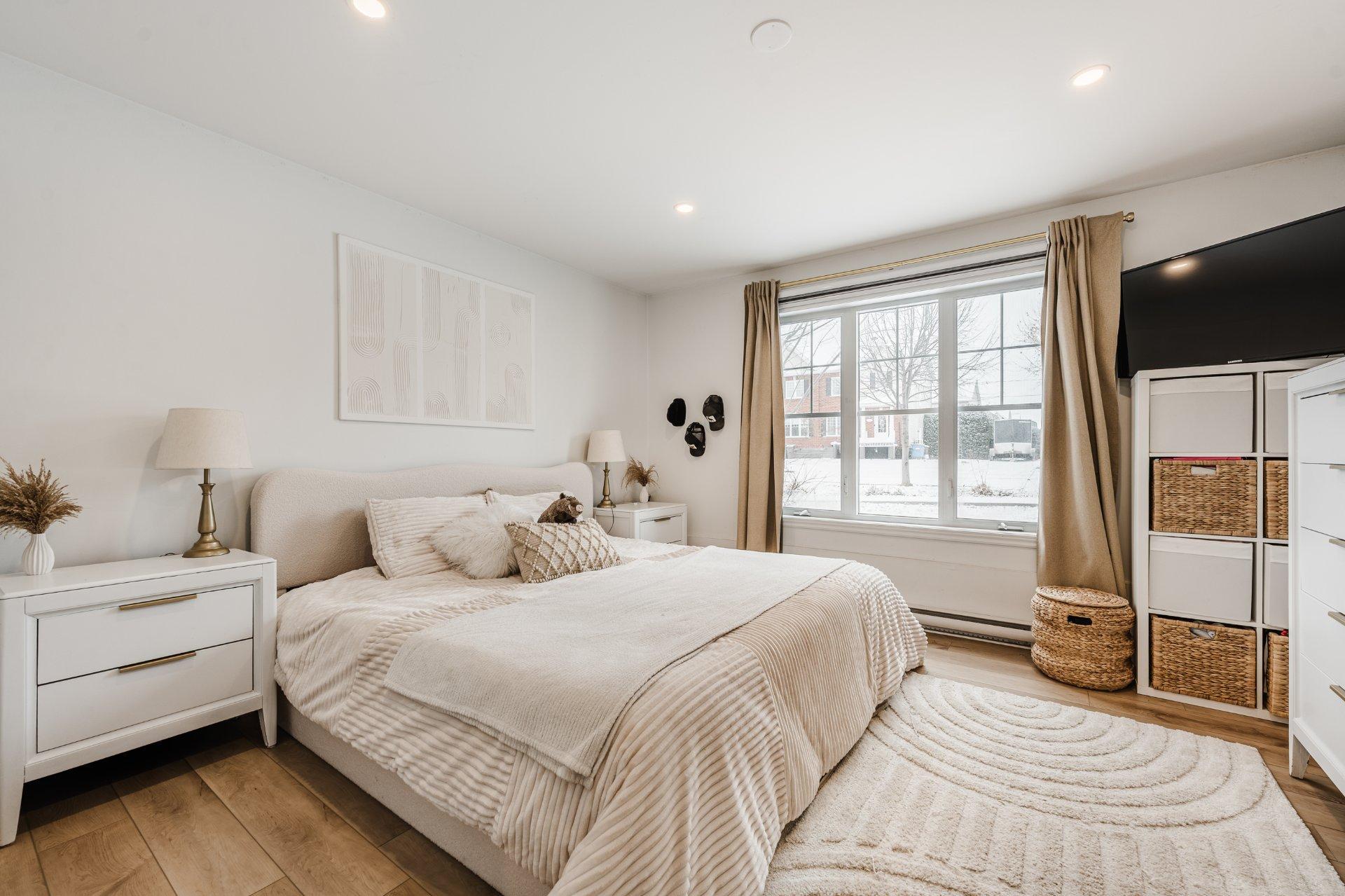 









116


Rue Rémi-Dansereau

,
Beloeil,




QC
J3G0C7

