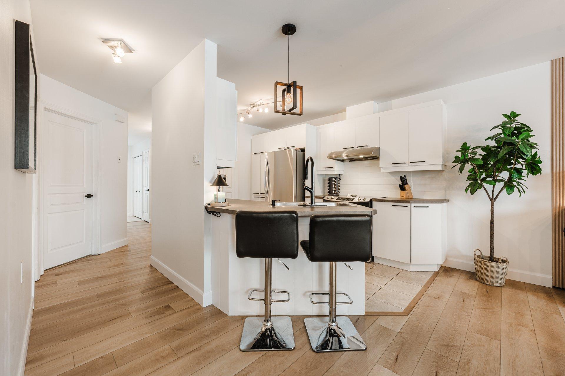 









116


Rue Rémi-Dansereau

,
Beloeil,




QC
J3G0C7

