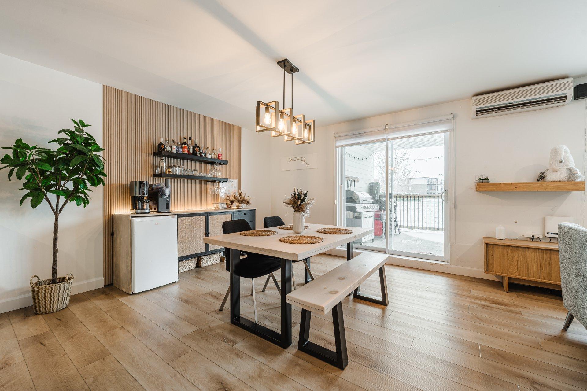 









116


Rue Rémi-Dansereau

,
Beloeil,




QC
J3G0C7

