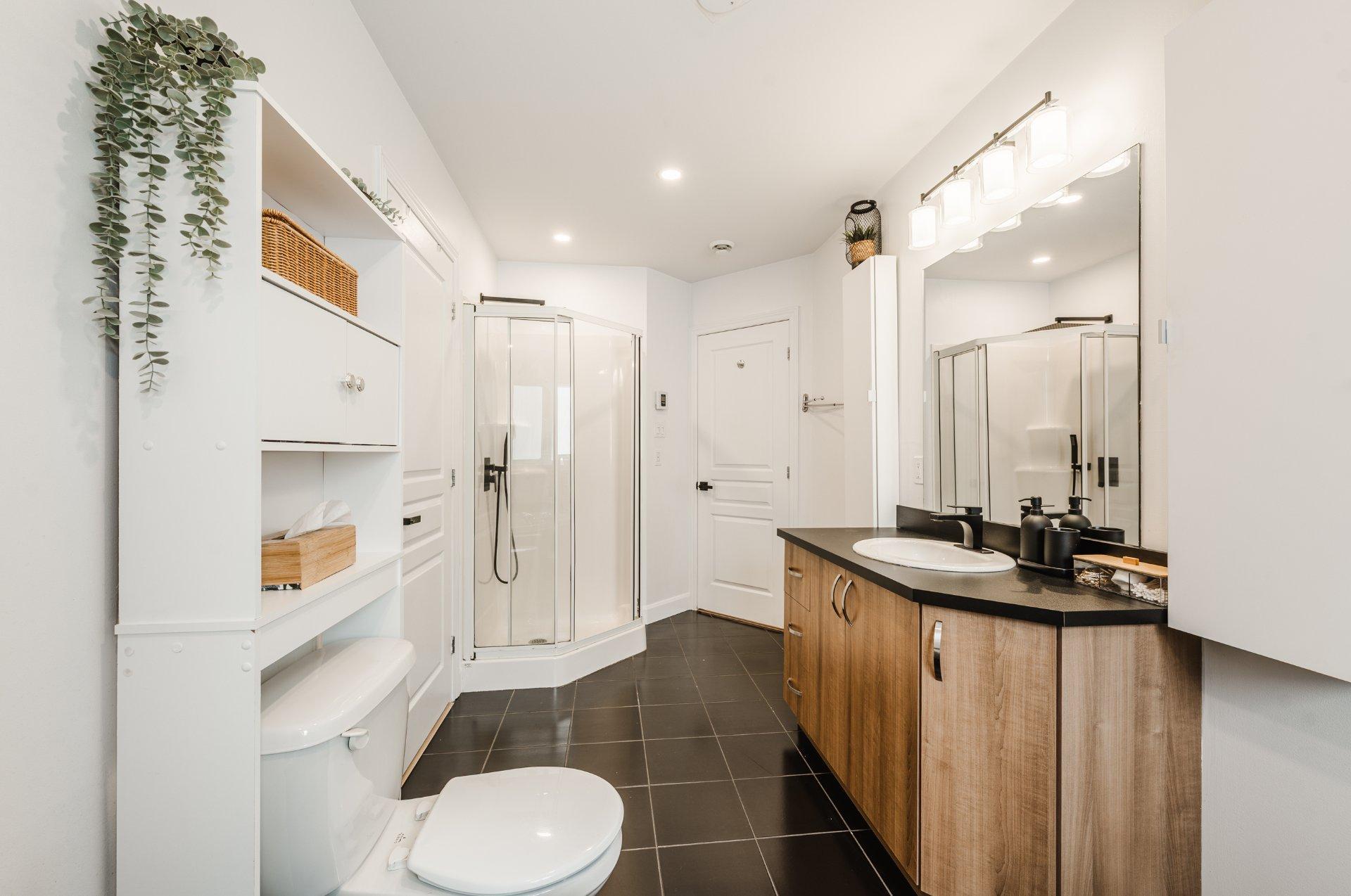 









116


Rue Rémi-Dansereau

,
Beloeil,




QC
J3G0C7

