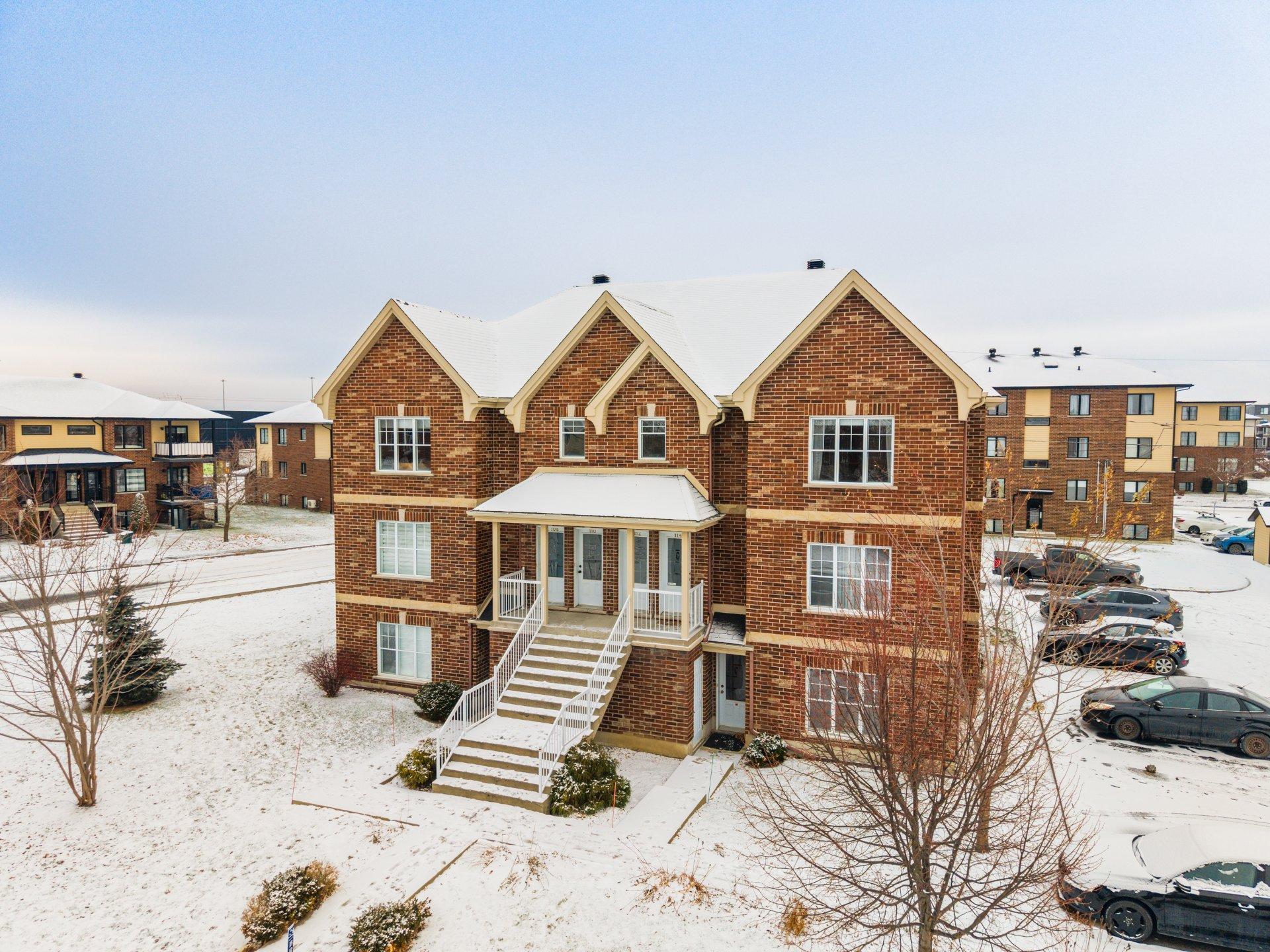 









116


Rue Rémi-Dansereau

,
Beloeil,




QC
J3G0C7

