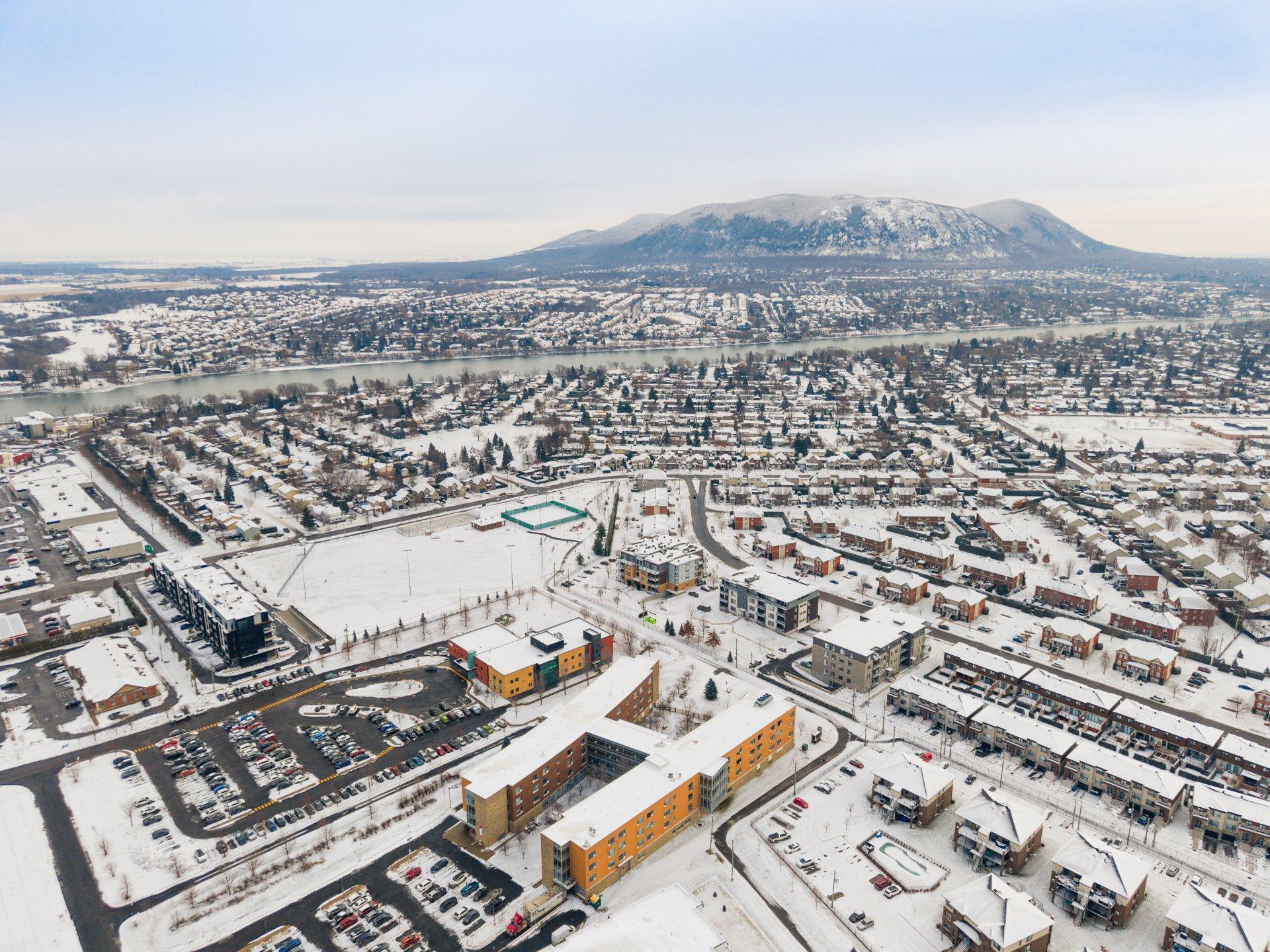 









116


Rue Rémi-Dansereau

,
Beloeil,




QC
J3G0C7

