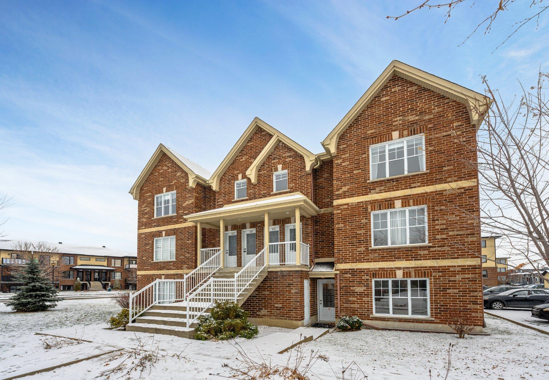 









116


Rue Rémi-Dansereau

,
Beloeil,




QC
J3G0C7

