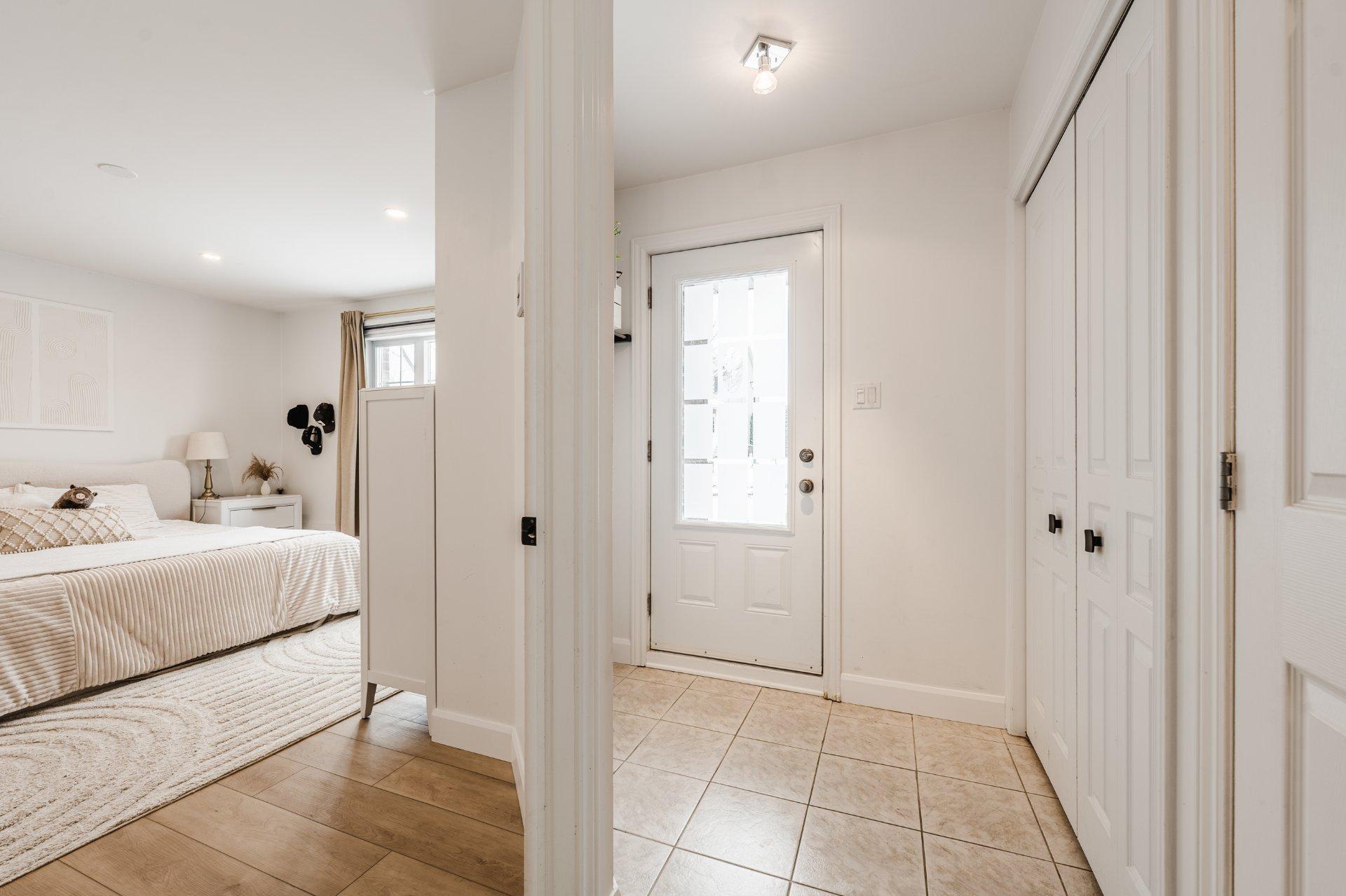 









116


Rue Rémi-Dansereau

,
Beloeil,




QC
J3G0C7

