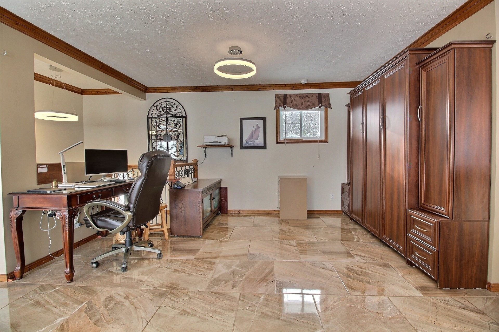 









30


Ch. du Domaine-du-Soleil-Levant

,
Stanstead - Canton,




QC
J1X0M9

